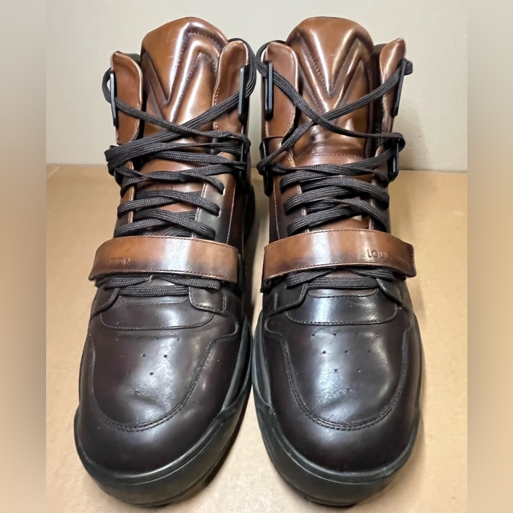Authentic Louis Vuitton Men’s High Top Leather Sneakers size 12 - Picture 2 of 11
